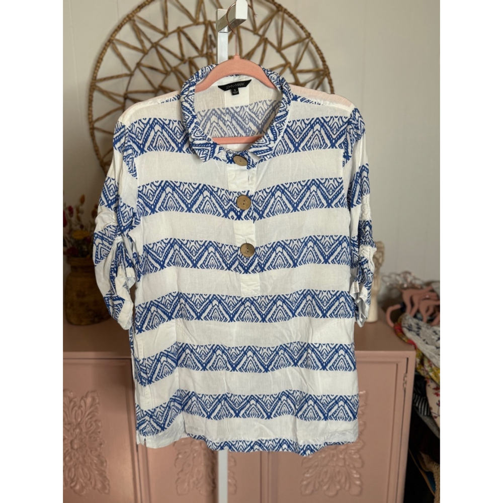 Women's John Mark Blouse, Size S, White & Blue‎